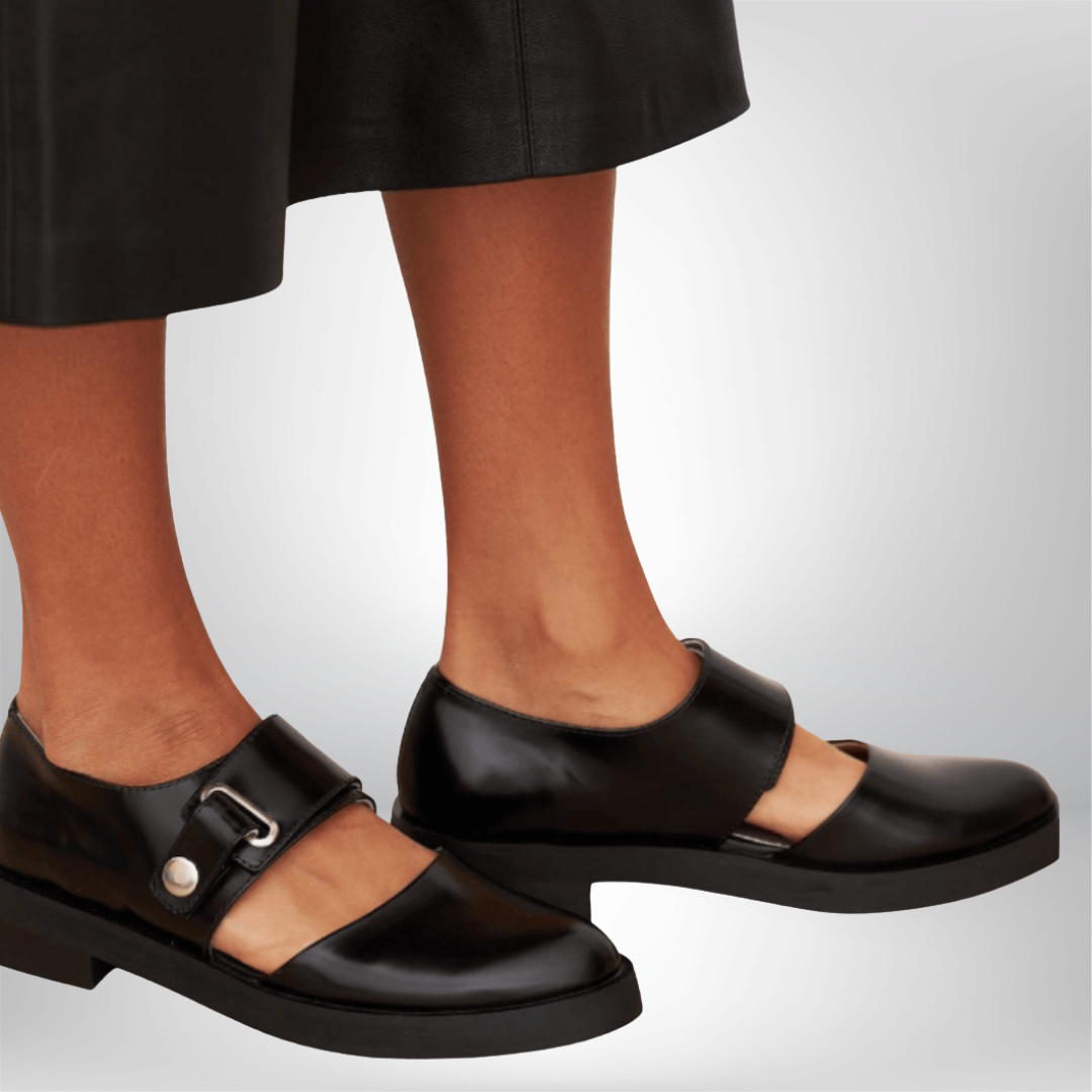 Quiro Elegant Strappy Low-Heel Shoes – Adjustable Buckle Smart-Casual Comfort