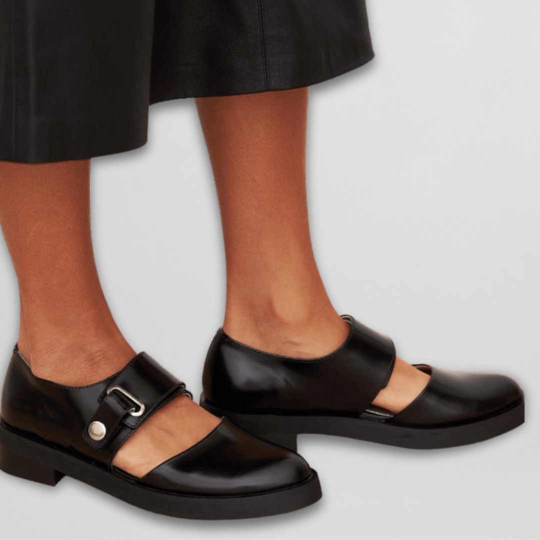 Quiro Elegant Strappy Low-Heel Shoes – Adjustable Buckle Smart-Casual Comfort