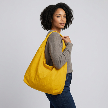 Quiro Clara Nylon Hobo Bag – Sleek Multi-Pocket Everyday Carry