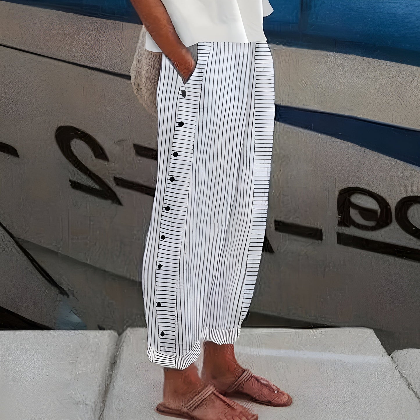Quiro Alexis Straight-Leg Pants with Side Pockets – Breathable Everyday Comfort