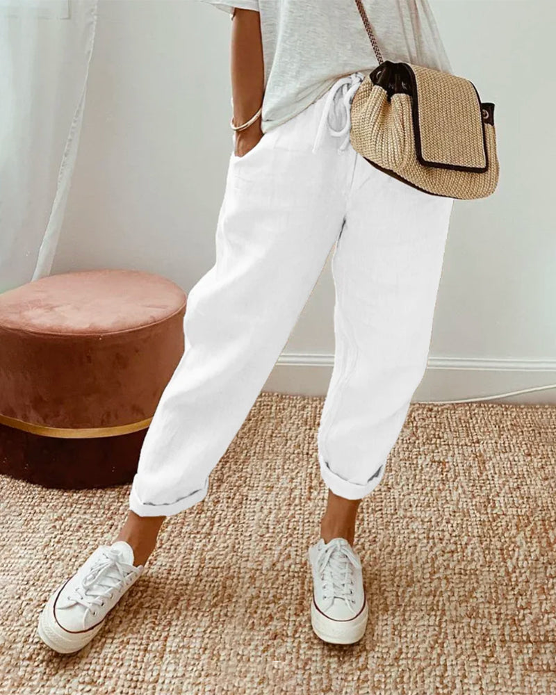 Quiro Kayla High-Waist Trousers – Classic Straight-Leg Black Pants for Every Occasion