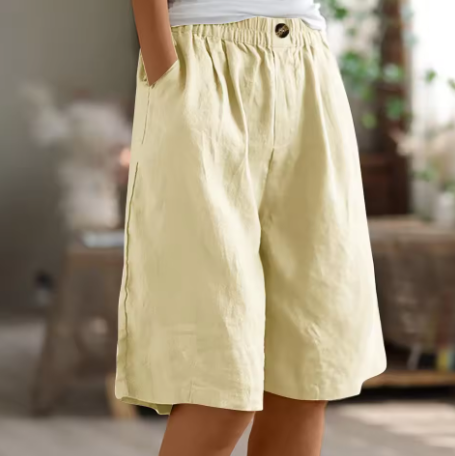 Quiro Stephanie Relaxed-Fit Mid-Thigh Shorts – All-Day Comfort for Warm Days