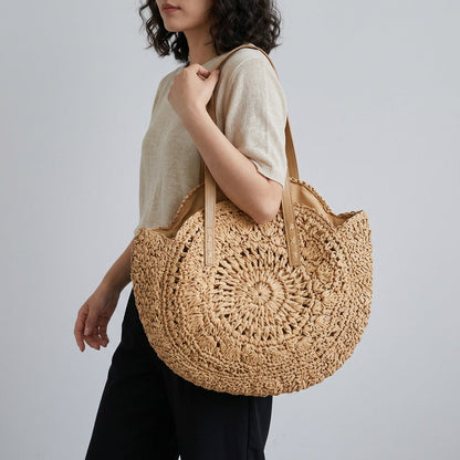 Quiro Liliana Straw & PU Leather Tote – Summer Carryall for Beach Days