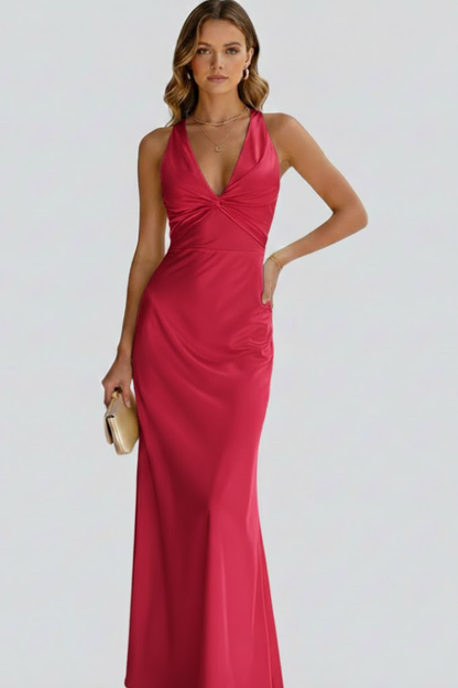 Quiro Sleeveless Maxi Dress with Deep V-Neck & Fitted Waist