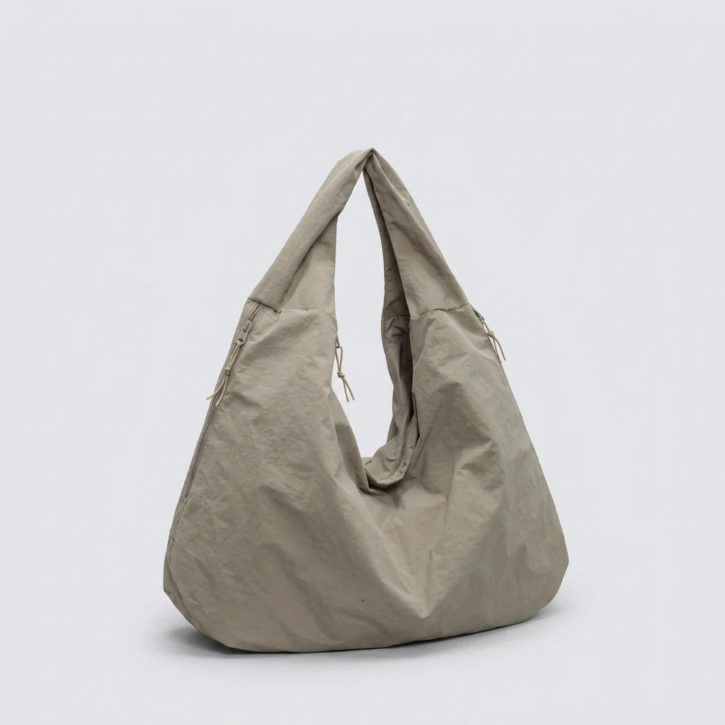 Quiro Clara Nylon Hobo Bag – Sleek Multi-Pocket Everyday Carry