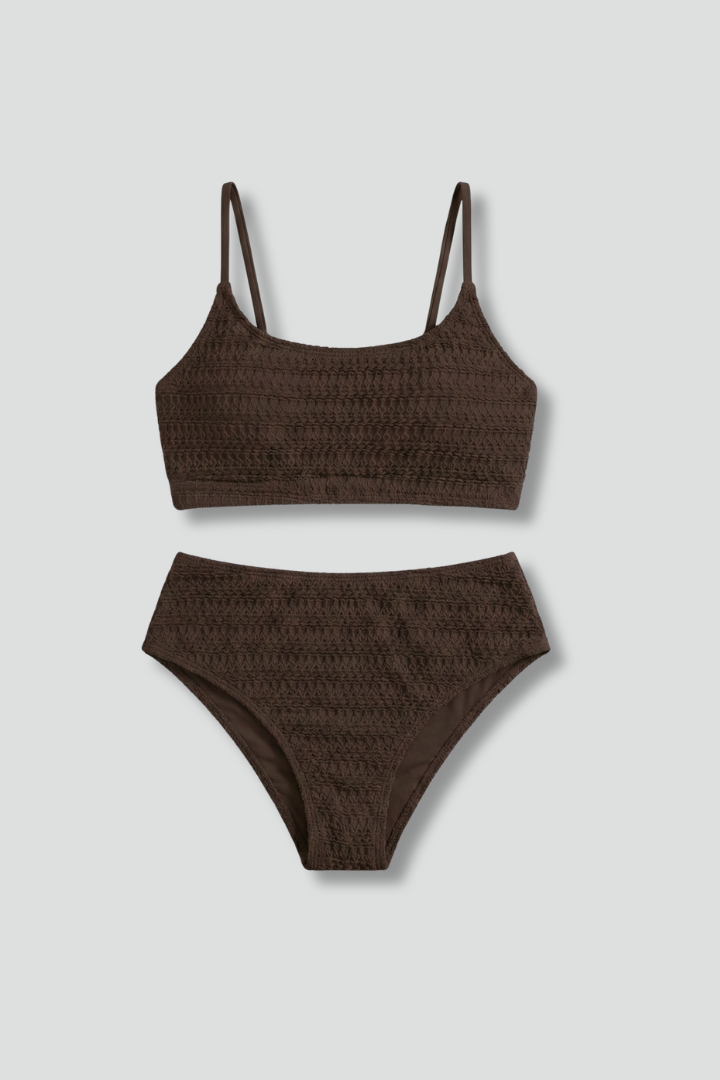 Quiro Textured High-Waist Bikini Set – Full-Coverage Two-Piece for Beach Days