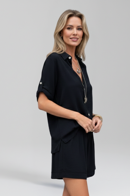 Chic Women's Button-Front Jumpsuit with Short-Leg Silhouette