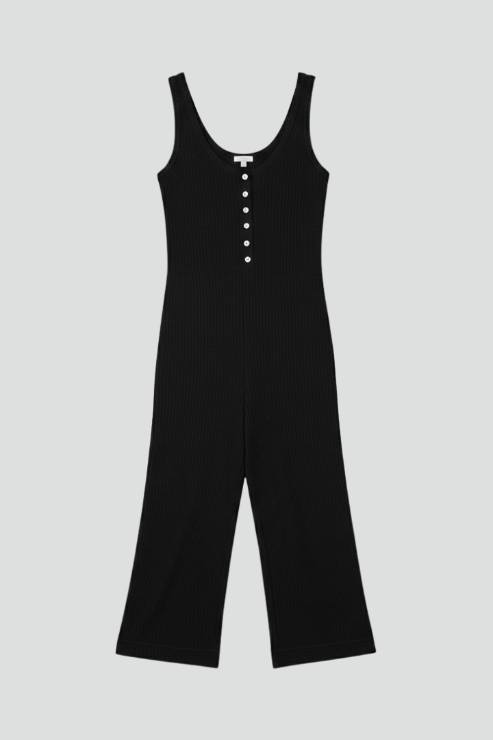 Quiro Button-Front Jumpsuit with Pockets – Sleek V-Neck Everyday Style