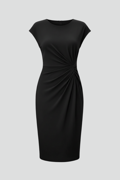 Quiro Knee-Length Dress with Round Neck & Ruched Waist – Cap Sleeve Fitted Silhouette