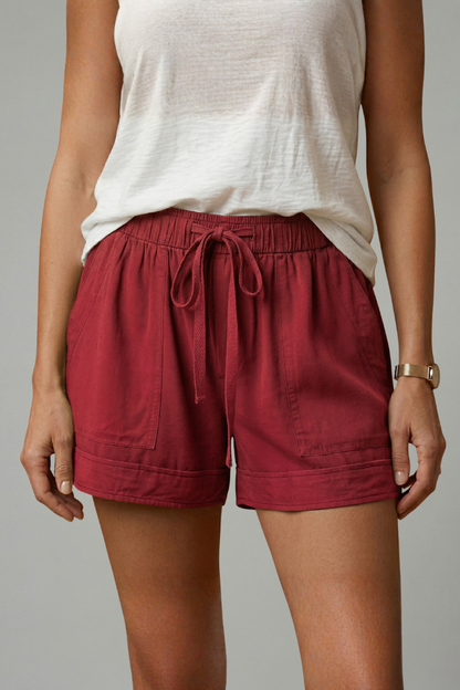 Quiro Relaxed-Fit Drawstring Shorts – Custom Comfort with Side Pockets