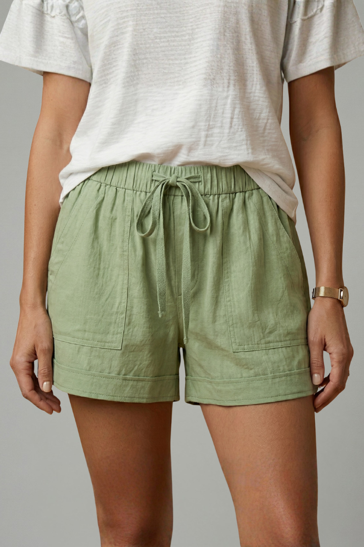 Quiro Relaxed-Fit Drawstring Shorts – Custom Comfort with Side Pockets