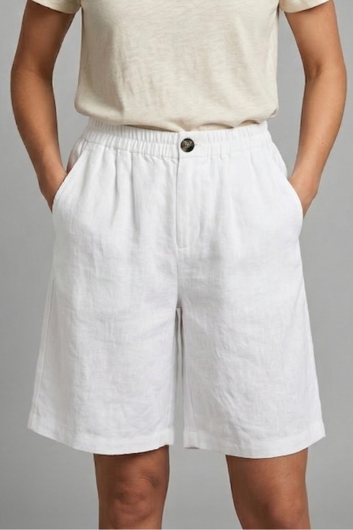 Quiro Everyday Elastic-Waist Shorts – Relaxed Fit with Side Pockets