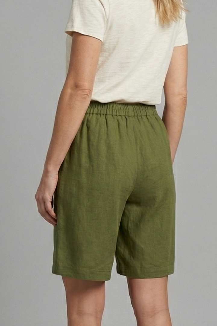 Quiro Everyday Elastic-Waist Shorts – Relaxed Fit with Side Pockets