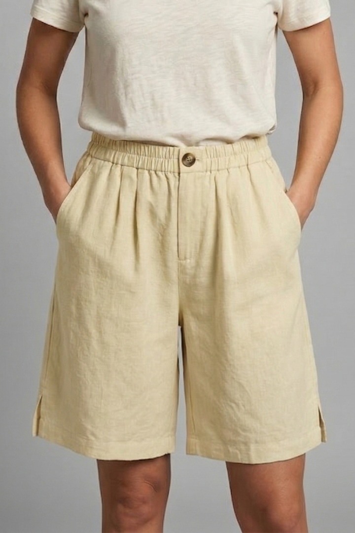 Quiro Everyday Elastic-Waist Shorts – Relaxed Fit with Side Pockets