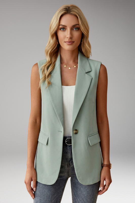 Chic Women's Sleeveless Blazer with Notch Collar and Handy Pockets