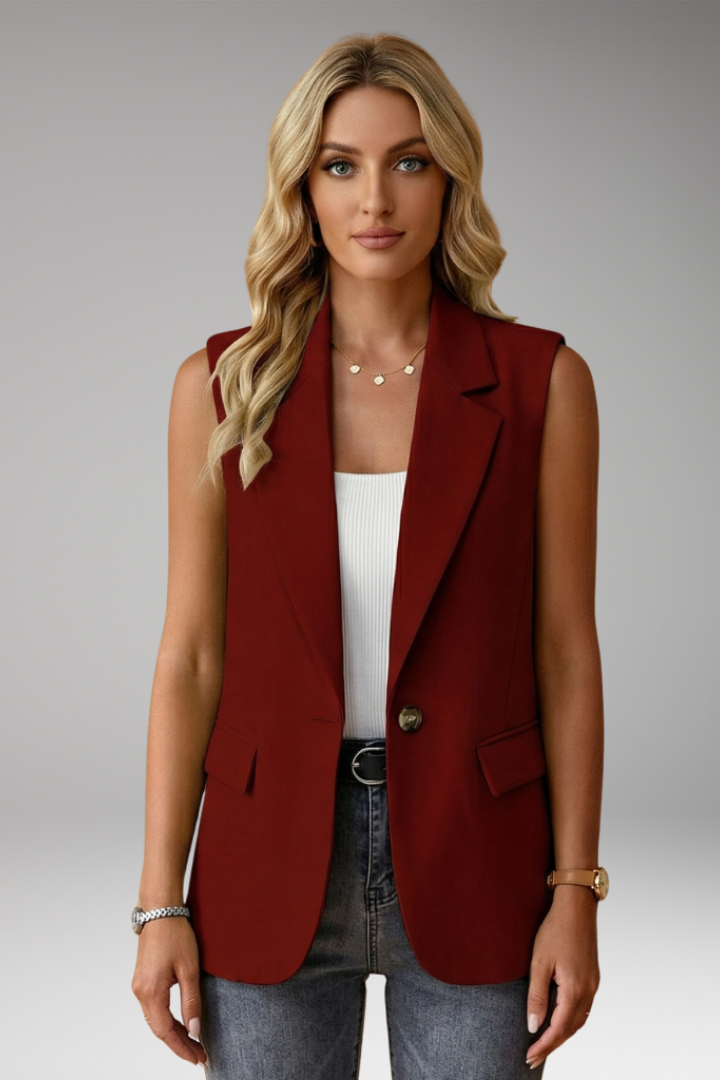 Quiro Sleeveless Notch-Collar Blazer – Polished Fit with Handy Pockets